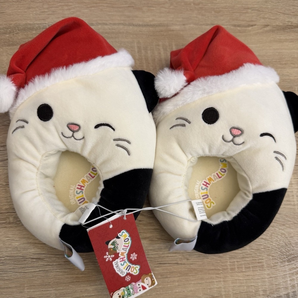 Squishmallows Christmas Cat Slippers Santa Hat‎ Kids Size 13-1 NWT Plush